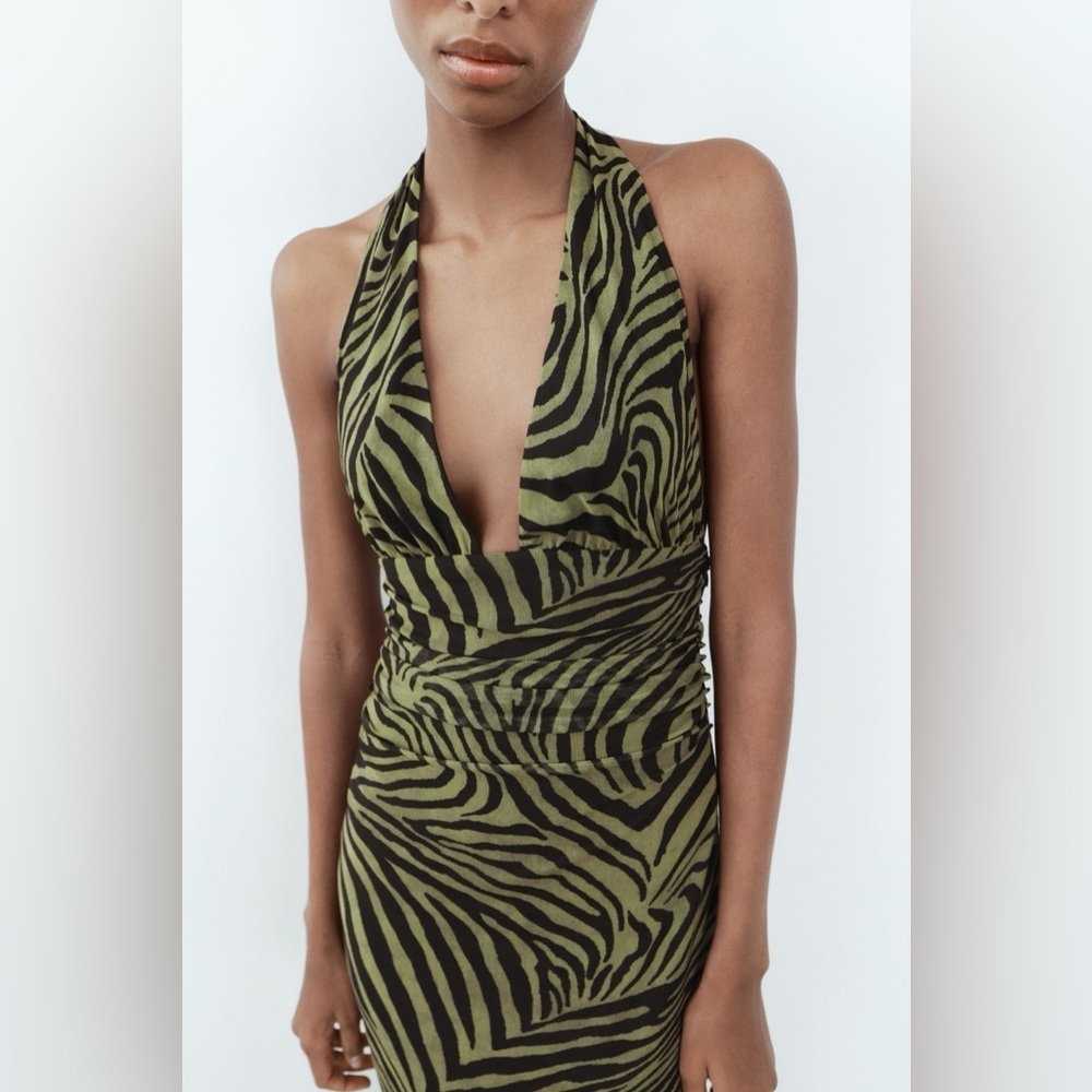 Zara Green and Black Backless Dress - Picture 2 of 8